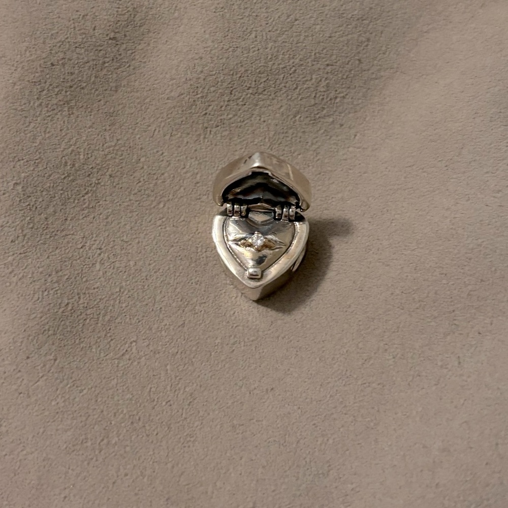 Pandora charm- engagement ring locket